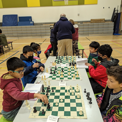 kids playing chess